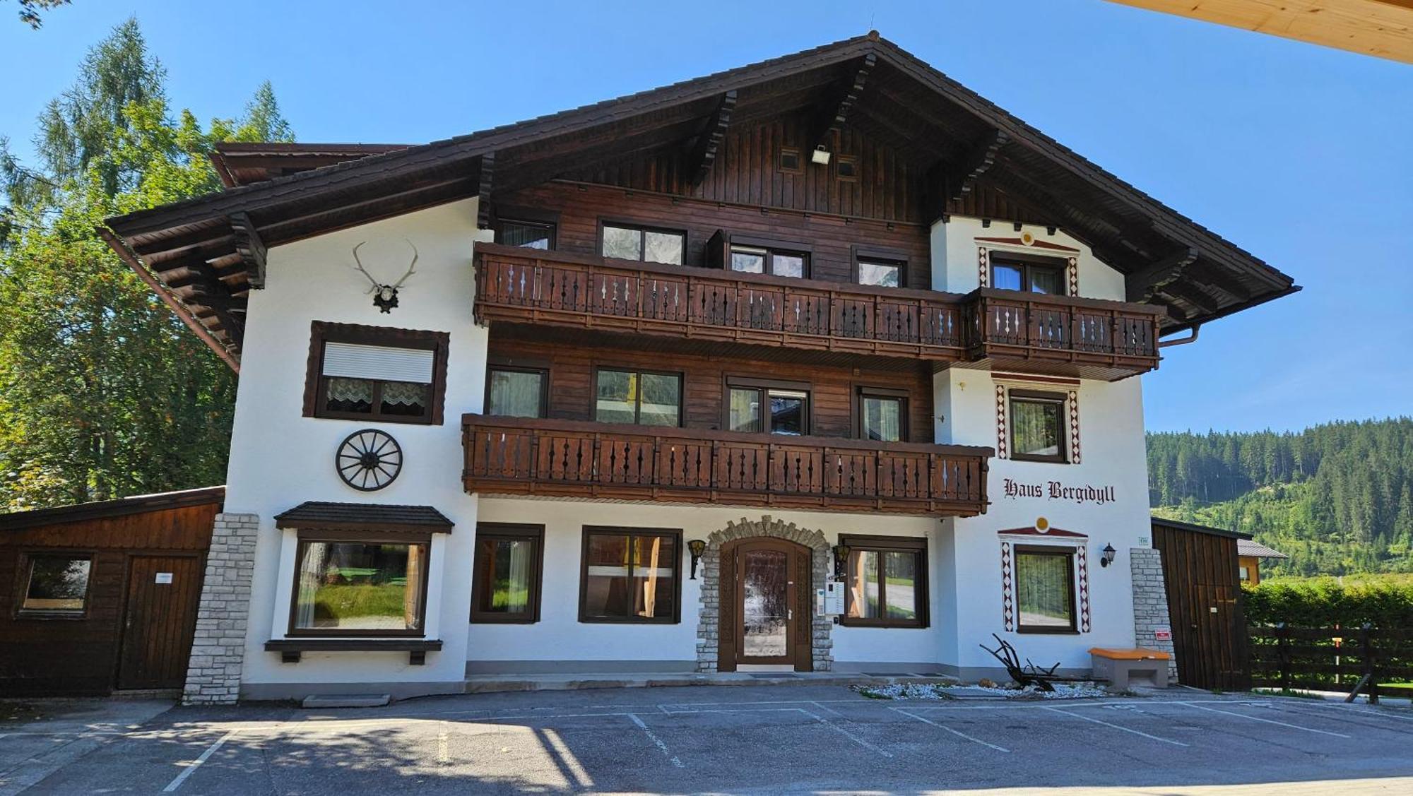 Bergidyll Top 1 Gartenwohnung Ramsau am Dachstein Exterior photo